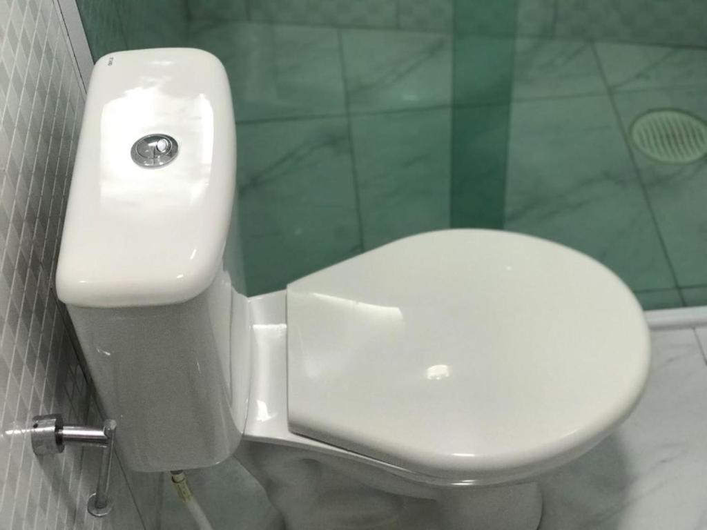 Hotel Caliente - Cafe Da Manha E Estacionamento Incluso — Fotos 2