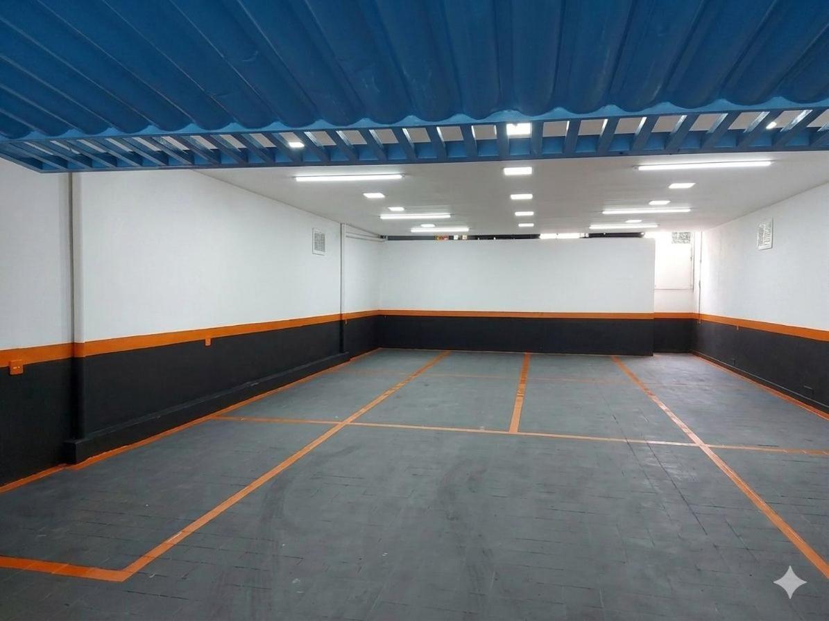 Hotel Caliente - Cafe Da Manha E Estacionamento Incluso — Fotos 1